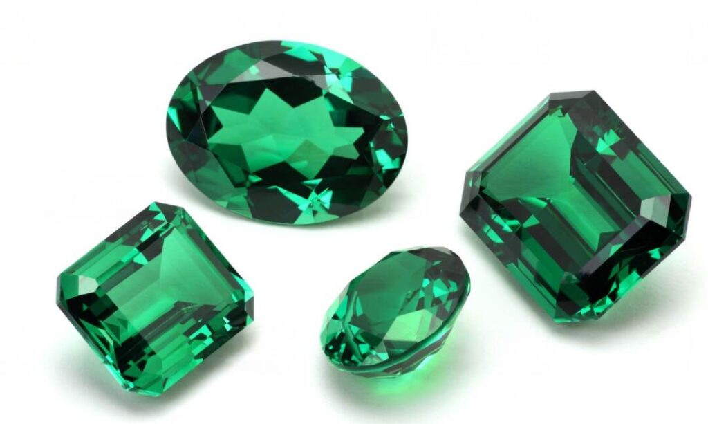Emerald Stone, Green color